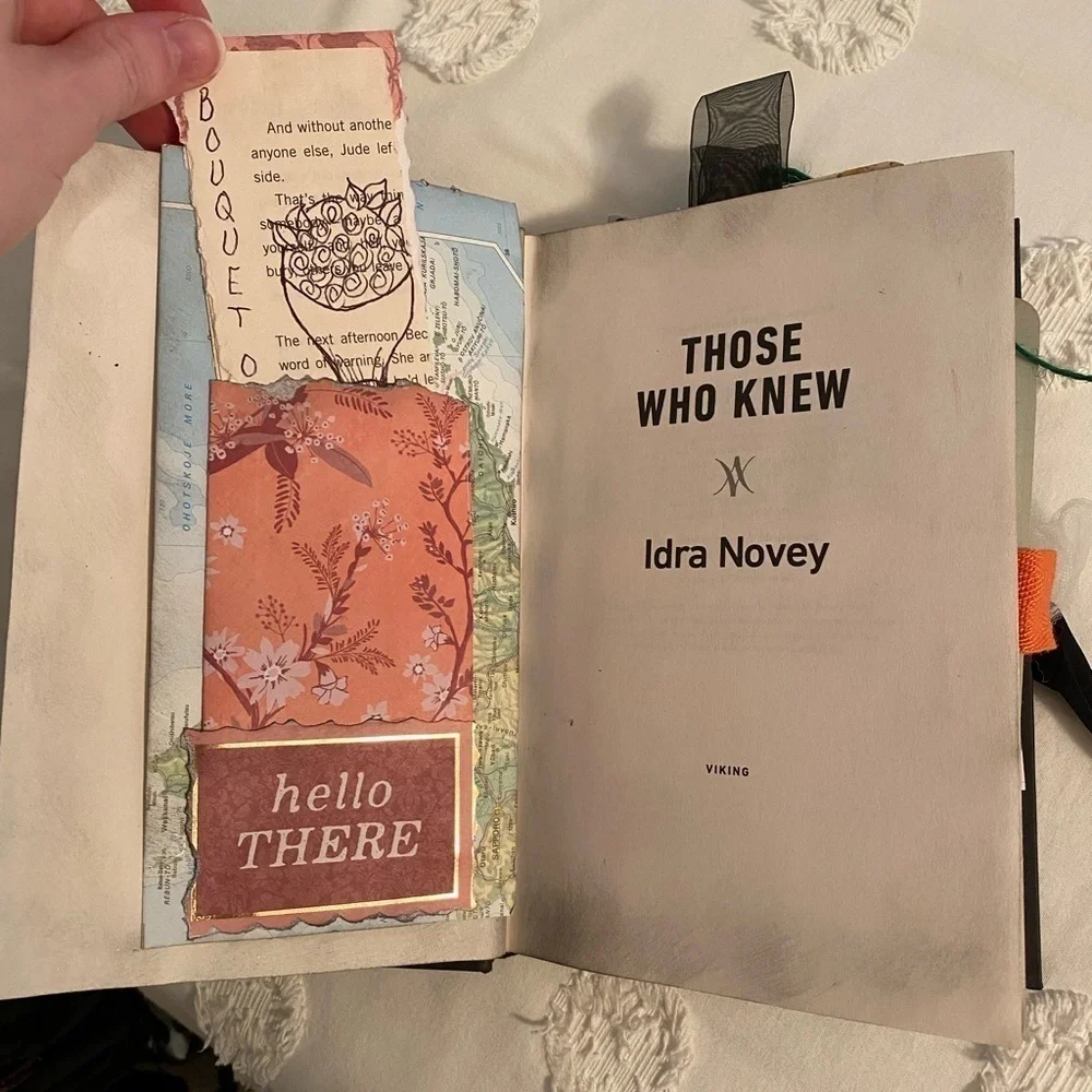 N/A unique book